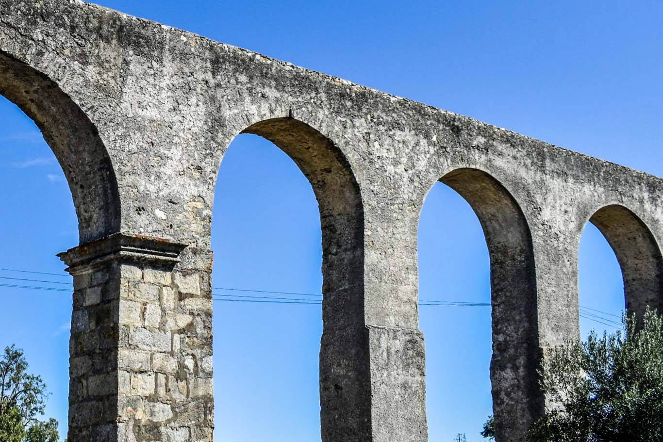 Aqueduto da Água de Prata →